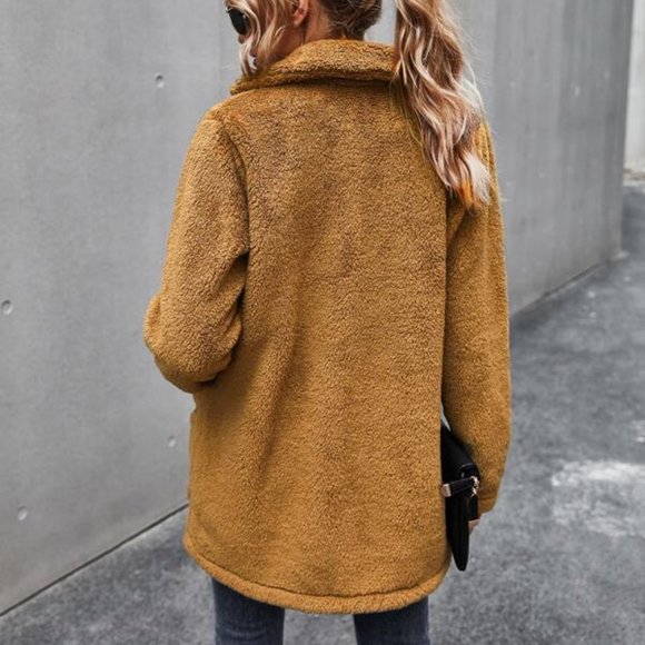 Cuddle Up Button Front Double Pocket Teddy Coat ca - Picture 6 of 7